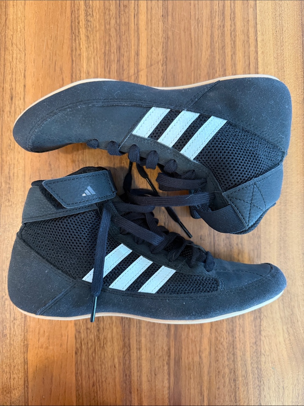 Adidas Youth HVC 2 Wrestling Shoes Sneakers AQ3327 Black White Size 3.5Y